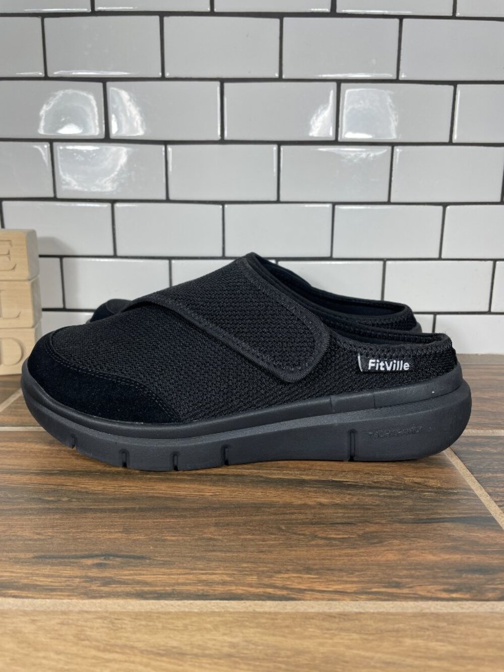 Fitville EasyTop V5 Shoes Womens Size 8 Extra Wide Black Diabetic Slippers